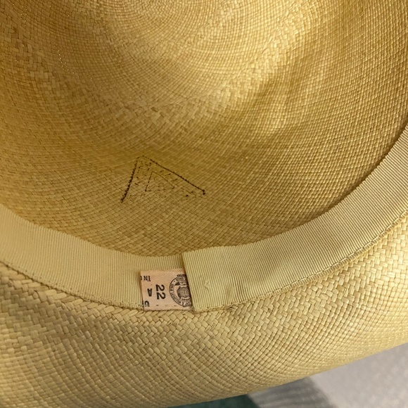 Vintage Beautiful Floral Hat - Picture 6 of 6